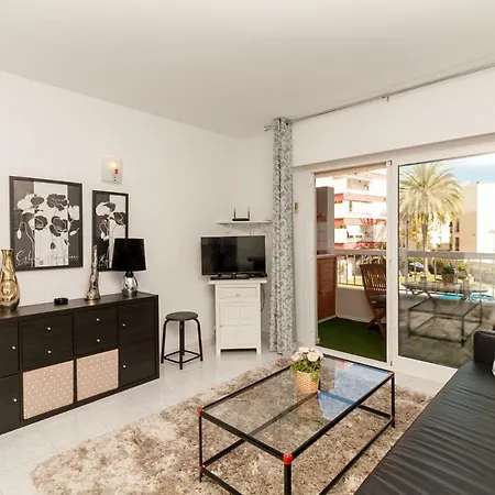 Centrico Apartamento Corona Playa Torrecilla Nerja