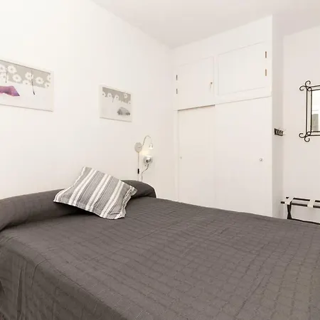 Centrico Apartamento Corona Playa Torrecilla * Nerja